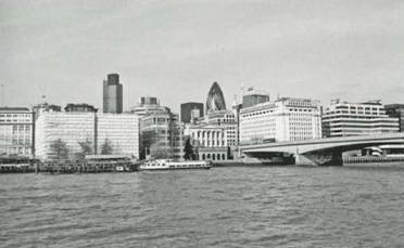 Иллюстрация к книге — Лондон. Прогулки по столице мира [i_018.jpg]