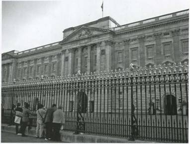 Иллюстрация к книге — Лондон. Прогулки по столице мира [i_029.jpg]