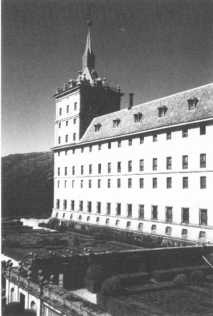 Иллюстрация к книге — Прогулки по Испании. От Пиренеев до Гибралтара [i_008.jpg]