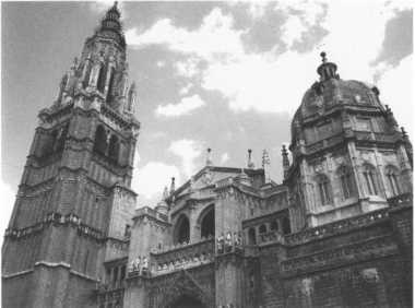 Иллюстрация к книге — Прогулки по Испании. От Пиренеев до Гибралтара [i_011.jpg]