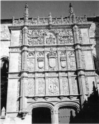 Иллюстрация к книге — Прогулки по Испании. От Пиренеев до Гибралтара [i_015.jpg]