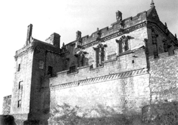 Иллюстрация к книге — Шотландские замки. От Эдинбурга до Инвернесса [i_013.jpg]