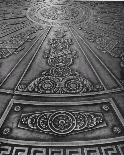 Иллюстрация к книге — Боярские дворы [i_024.jpg]