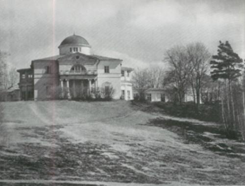 Иллюстрация к книге — Боярские дворы [i_028.jpg]