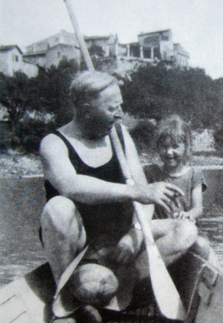 Иллюстрация к книге — Солдат всегда солдат. Хроника страсти [i_011.jpg]