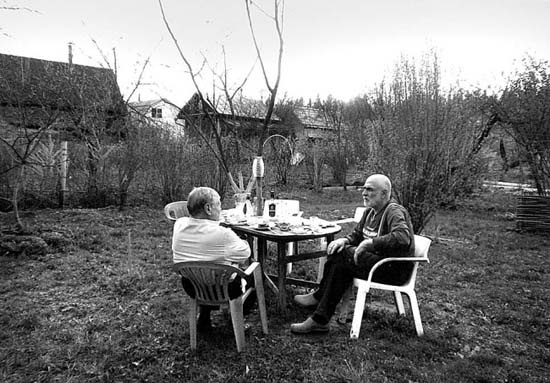 Иллюстрация к книге — Черно-белое кино [i_009.jpg]