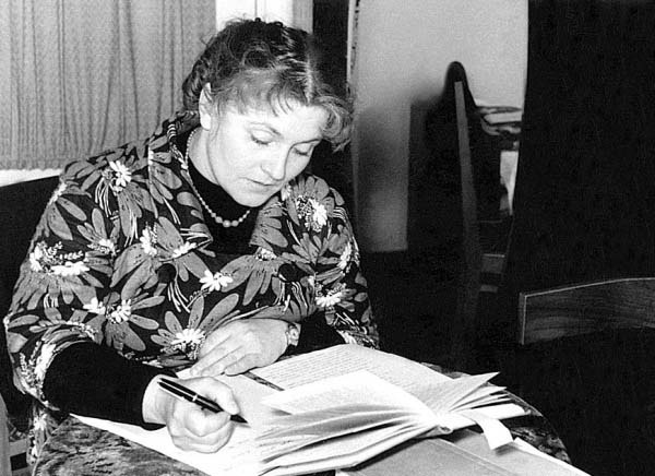 Иллюстрация к книге — Черно-белое кино [i_014.jpg]