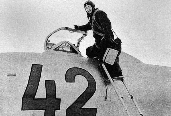 Иллюстрация к книге — Черно-белое кино [i_041.jpg]