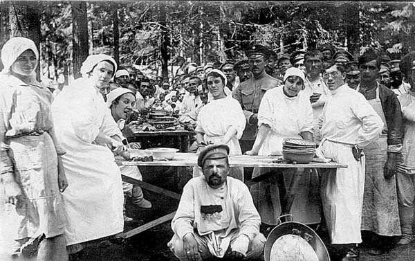 Иллюстрация к книге — Черно-белое кино [i_043.jpg]