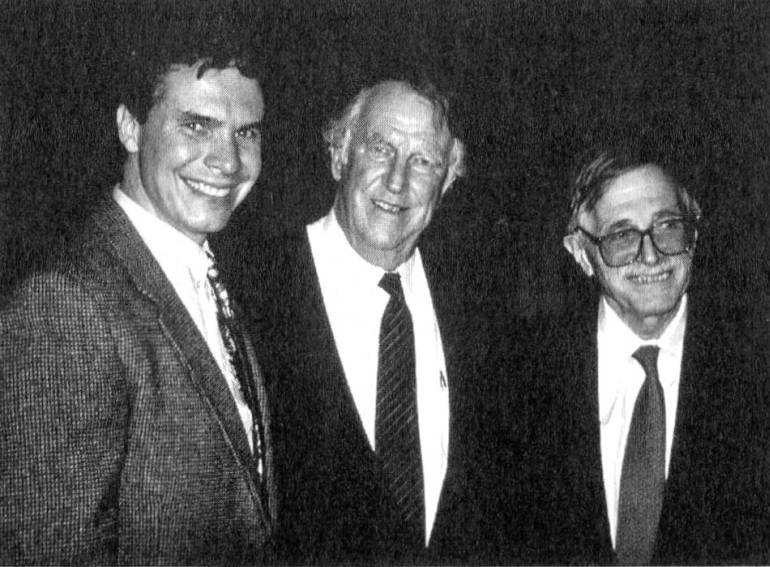 Иллюстрация к книге — Три чашки чая [i_008.jpg]