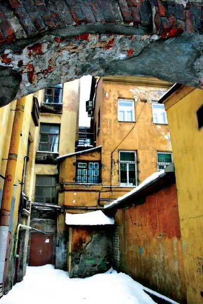 Иллюстрация к книге — Записки риелтора, или Нас всех испортил квартирный вопрос [i_010.jpg]