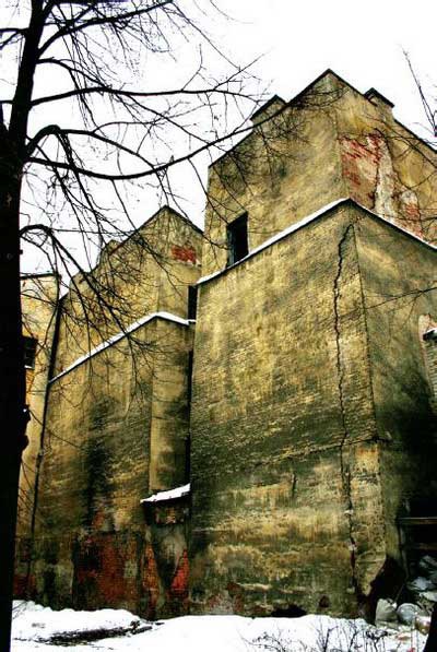 Иллюстрация к книге — Записки риелтора, или Нас всех испортил квартирный вопрос [i_015.jpg]