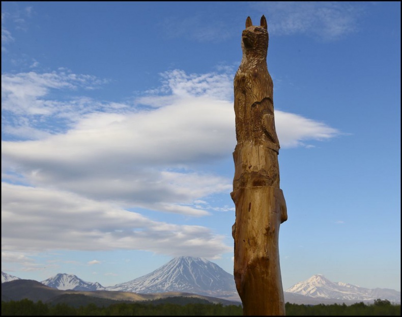 Иллюстрация к книге — Горизонт края света [image2_53bd6ad699159acf1f8b456c_jpg.jpg]