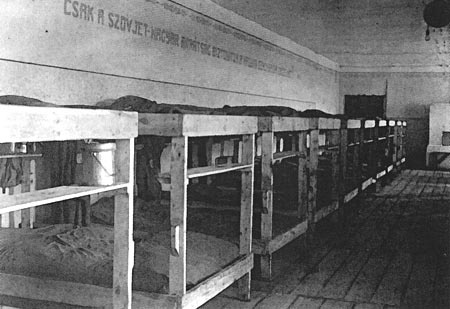 Иллюстрация к книге — Народ лагерей [i_009.jpg]