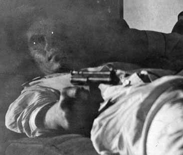 Иллюстрация к книге — Город Пустых. Побег из дома странных детей [i_002.jpg]