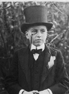 Иллюстрация к книге — Город Пустых. Побег из дома странных детей [i_006.jpg]