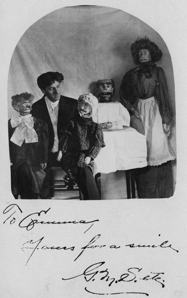 Иллюстрация к книге — Город Пустых. Побег из дома странных детей [i_031.jpg]