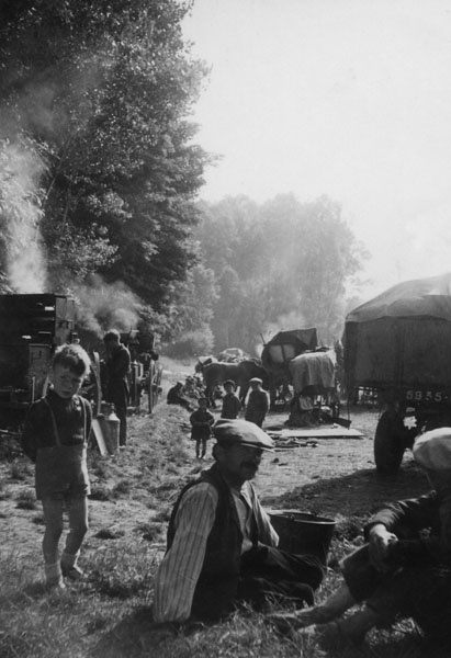 Иллюстрация к книге — Город Пустых. Побег из дома странных детей [i_032.jpg]