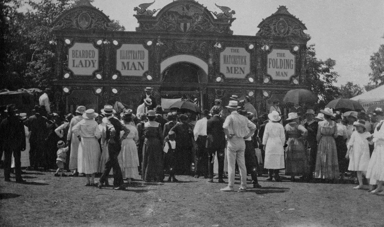 Иллюстрация к книге — Город Пустых. Побег из дома странных детей [i_052.jpg]