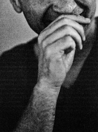 Иллюстрация к книге — Мясо снегиря [i_003.jpg]