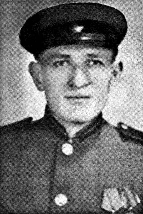 Иллюстрация к книге — Тайны Гестапо [i_001.jpg]