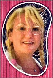 Иллюстрация к книге — Все девушки - невесты [prtrt.jpg]