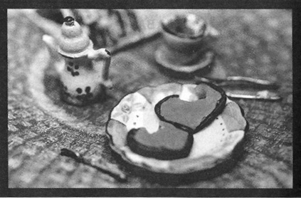 Иллюстрация к книге — Убийства в кукольном доме [pic_23.jpg]