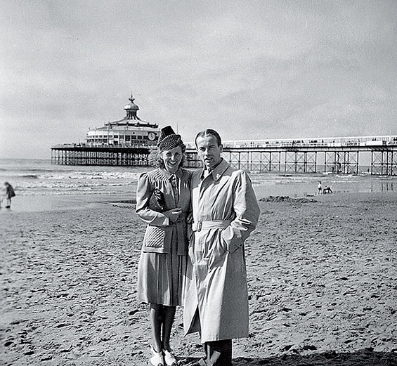 Иллюстрация к книге — Танцующая в Аушвице [i_020.jpg]