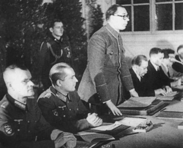 Иллюстрация к книге — &quot;Русская освободительная армия&quot; против Сталина [_1608.jpg]