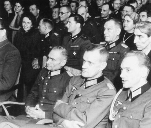 Иллюстрация к книге — &quot;Русская освободительная армия&quot; против Сталина [_2406.jpg]