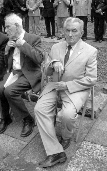 Иллюстрация к книге — Записки рядового радиста. Фронт. Плен. Возвращение. 1941-1946 [i_021.jpg]