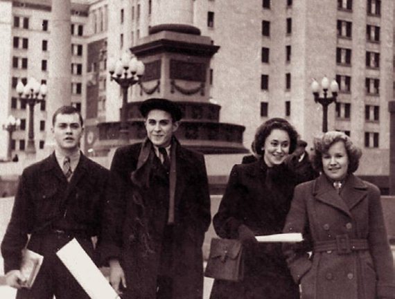 Иллюстрация к книге — Странники войны. Воспоминания детей писателей. 1941-1944 [Autogen_eBook_id102.jpg]