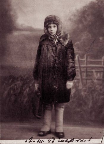 Иллюстрация к книге — Странники войны. Воспоминания детей писателей. 1941-1944 [Autogen_eBook_id140.jpg]