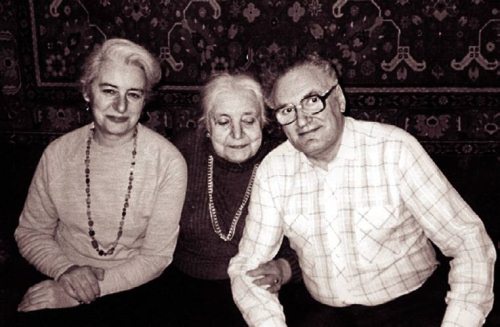 Иллюстрация к книге — Странники войны. Воспоминания детей писателей. 1941-1944 [Autogen_eBook_id207.jpg]