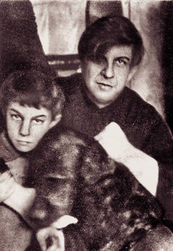 Иллюстрация к книге — Странники войны. Воспоминания детей писателей. 1941-1944 [Autogen_eBook_id42.jpg]