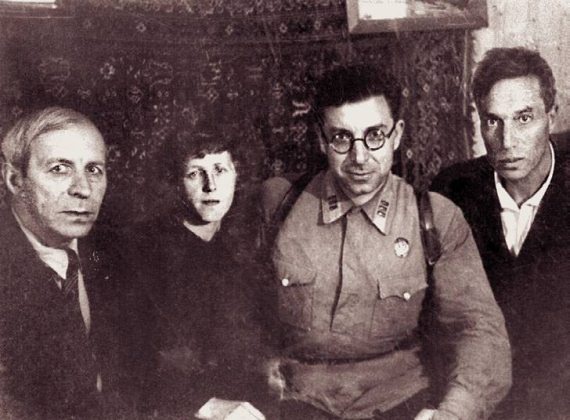 Иллюстрация к книге — Странники войны. Воспоминания детей писателей. 1941-1944 [Autogen_eBook_id92.jpg]