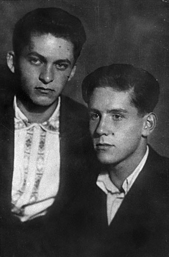 Иллюстрация к книге — За плечами ХХ век [Autogen_eBook_id14.jpg]