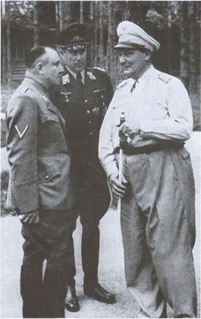 Иллюстрация к книге — Мартин Борман. Неизвестный рейхслейтер. 1936-1945 [i_010.jpg]