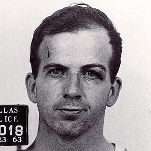 Иллюстрация к книге — Третья пуля [i_010.jpg]