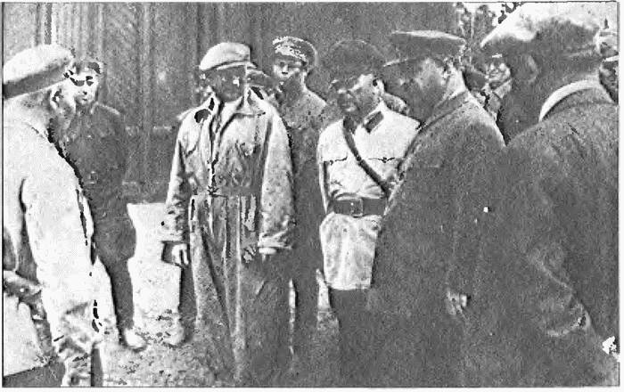 Иллюстрация к книге — Большой блеф Тухачевского. Как перевооружалась Красная армия [i_027.jpg]