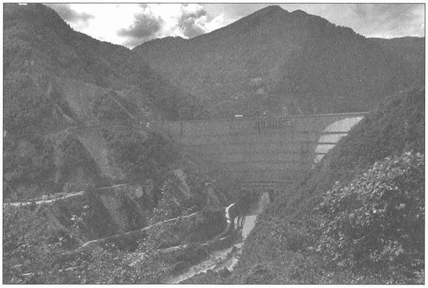 Иллюстрация к книге — Грузия. Закавказский тупик? [i_083.jpg]