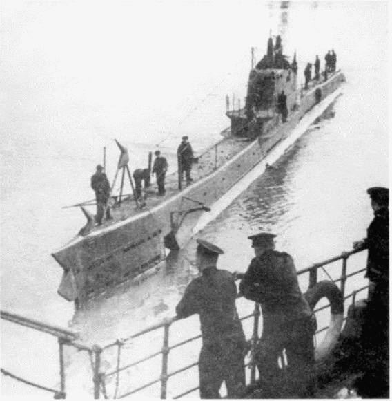 Иллюстрация к книге — Черноморский флот в трех войнах и трех революциях [i_073.jpg]