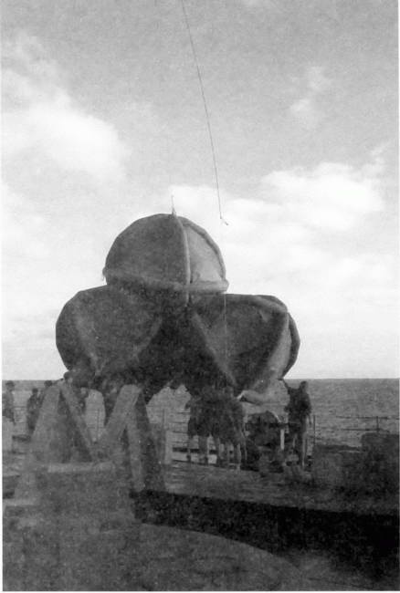 Иллюстрация к книге — Черноморский флот в трех войнах и трех революциях [i_096.jpg]