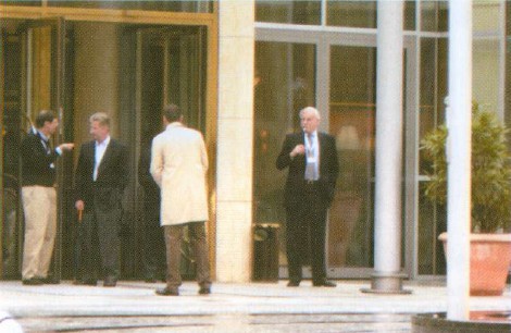 Иллюстрация к книге — Секреты Бильдербергского клуба [i_015.jpg]