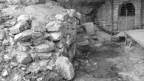 Иллюстрация к книге — Троянский конь западной истории [i_028.jpg]