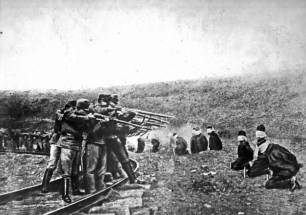 Иллюстрация к книге — Большевики. 1917 [i_020.jpg]