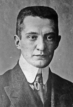 Иллюстрация к книге — Большевики. 1917 [i_027.jpg]