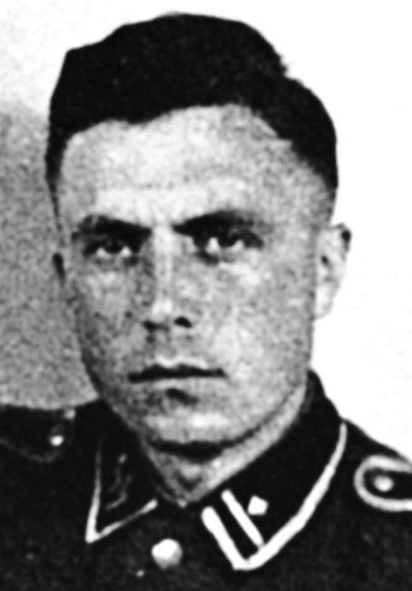 Иллюстрация к книге — Освенцим. Нацисты и &quot;окончательное решение еврейского вопроса&quot; [i_005.jpg]