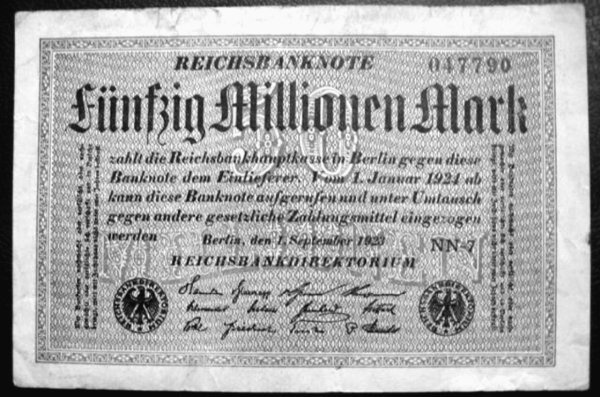 Иллюстрация к книге — Как Черчилль развязал Вторую Мировую. Главный виновник войны [i_007.jpg]