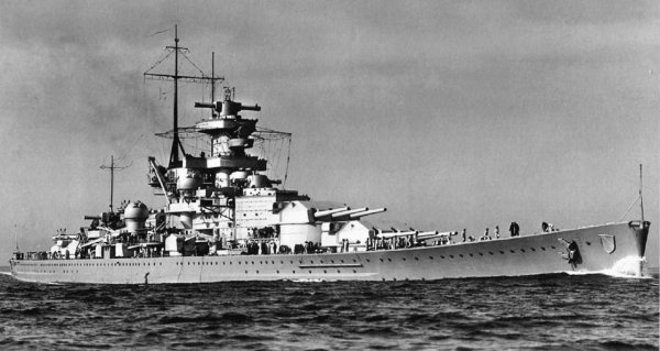 Иллюстрация к книге — Как Черчилль развязал Вторую Мировую. Главный виновник войны [i_033.jpg]